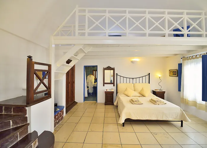 塔马瑞克斯德尔麦套房酒店 5* Kamári