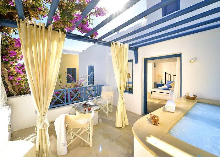 塔马瑞克斯德尔麦套房酒店 Kamári