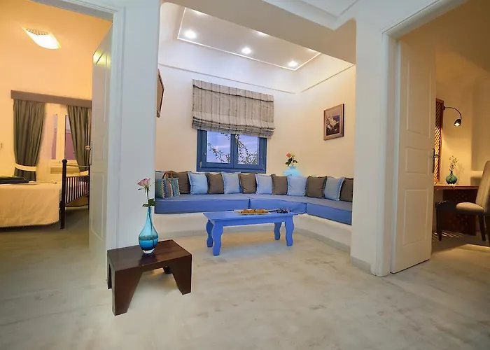 塔马瑞克斯德尔麦套房酒店 Kamári