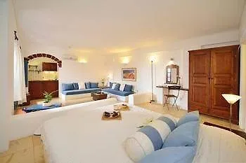 تاماريكس ديل مار سويتس 5* Kamári